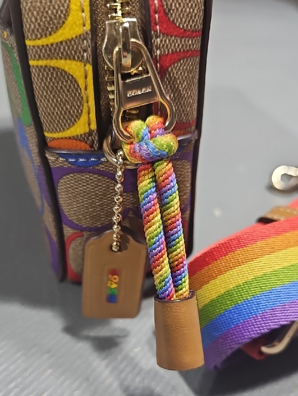 Coach C4227 Mini Camera Bag In Rainbow Signature Canvas NWT - Picture 5 of 10